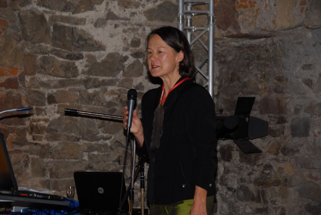 091109_006FEM-MEG.JPG