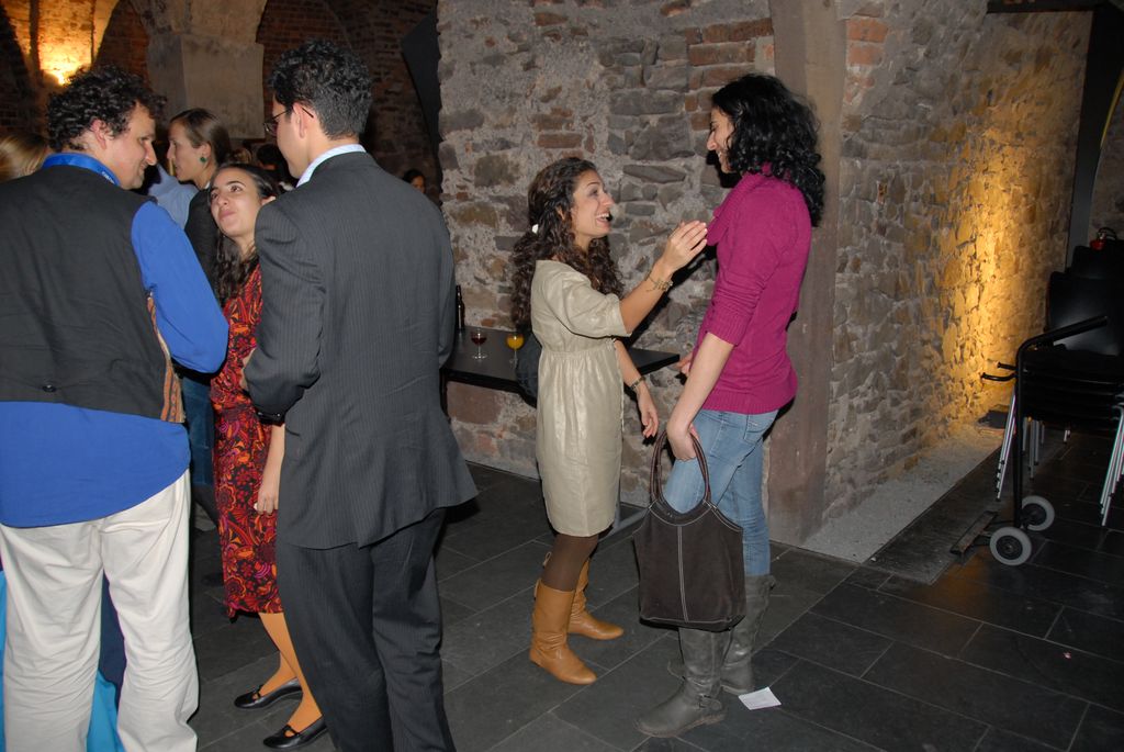 091109_170FEM-MEG.JPG