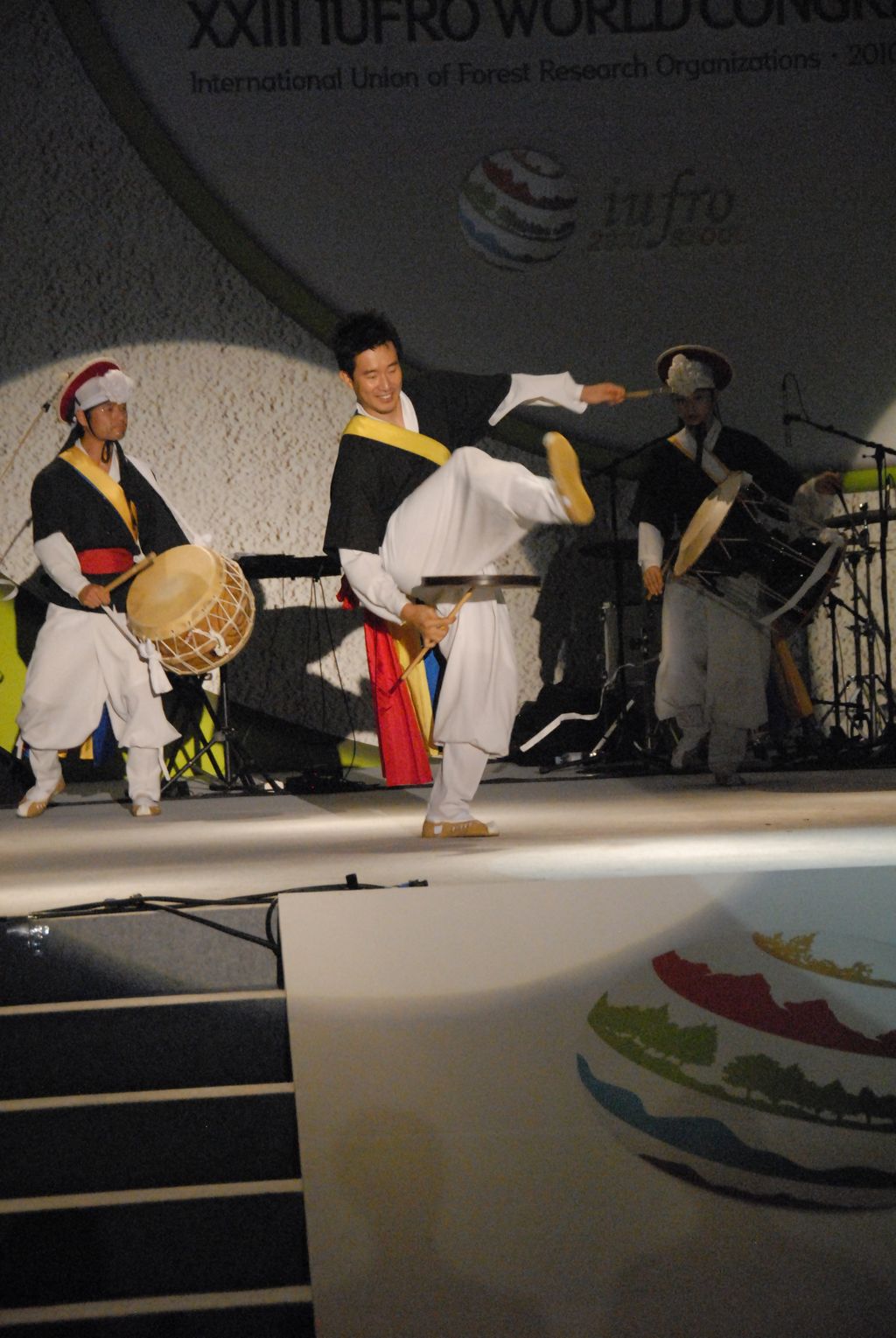 100823IUFRO_214.JPG