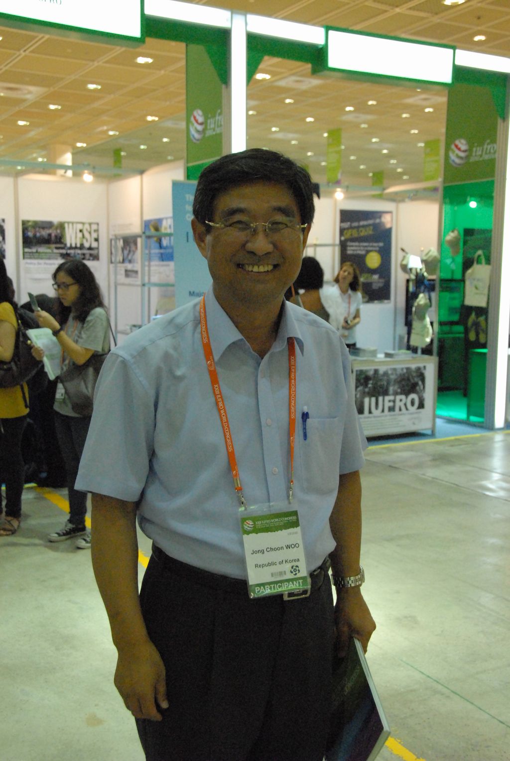 100823IUFRO_081.JPG