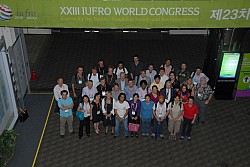 100825IUFRO_147.JPG