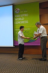 100827IUFRO_137.JPG