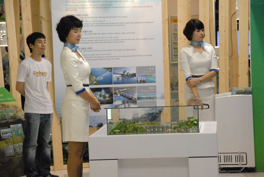 100823IUFRO_065.JPG