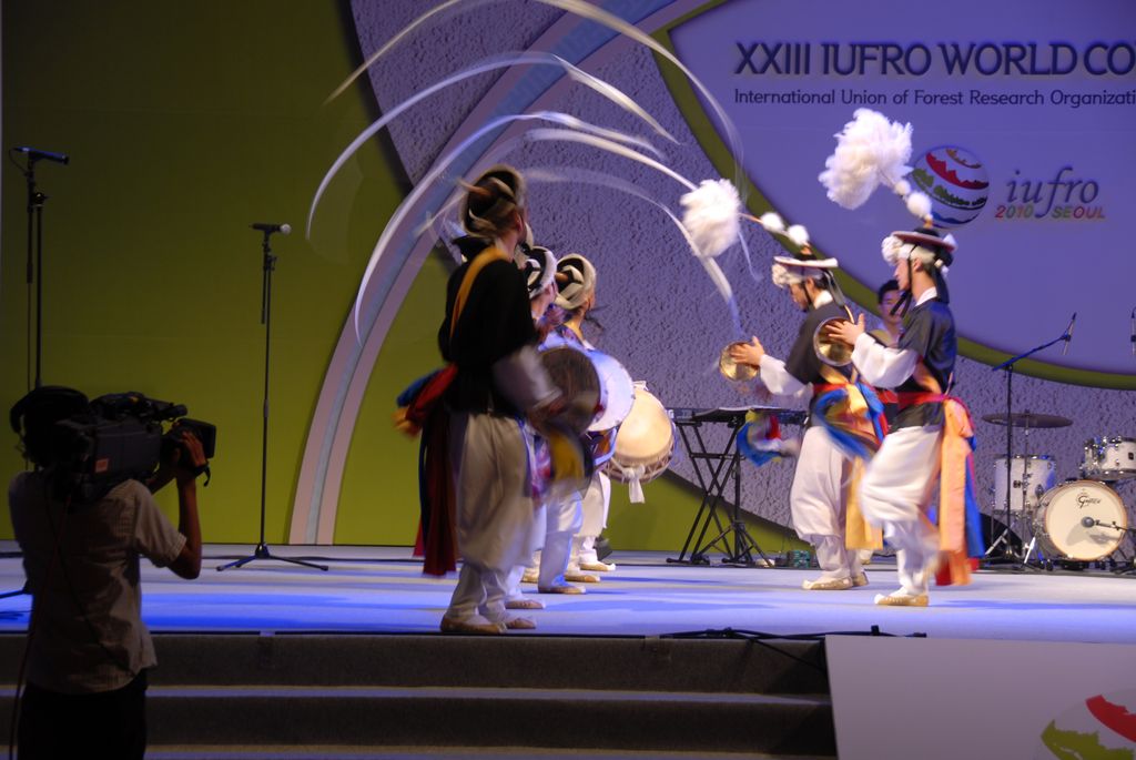100823IUFRO_190.JPG